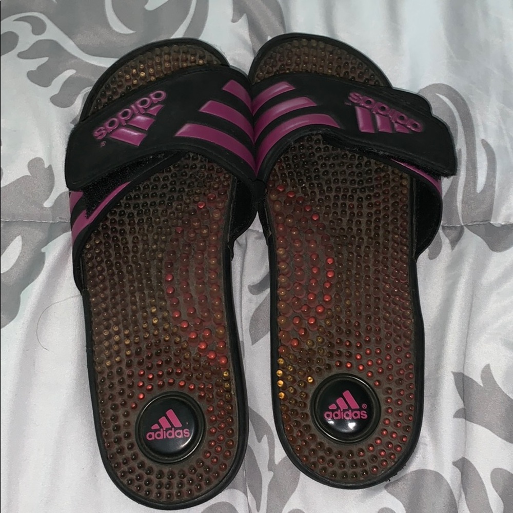 Adidas adissage slides